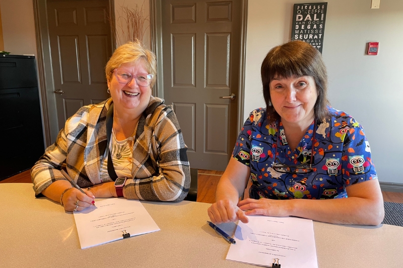 Callingwood Downs Seniors Complex gets new contract